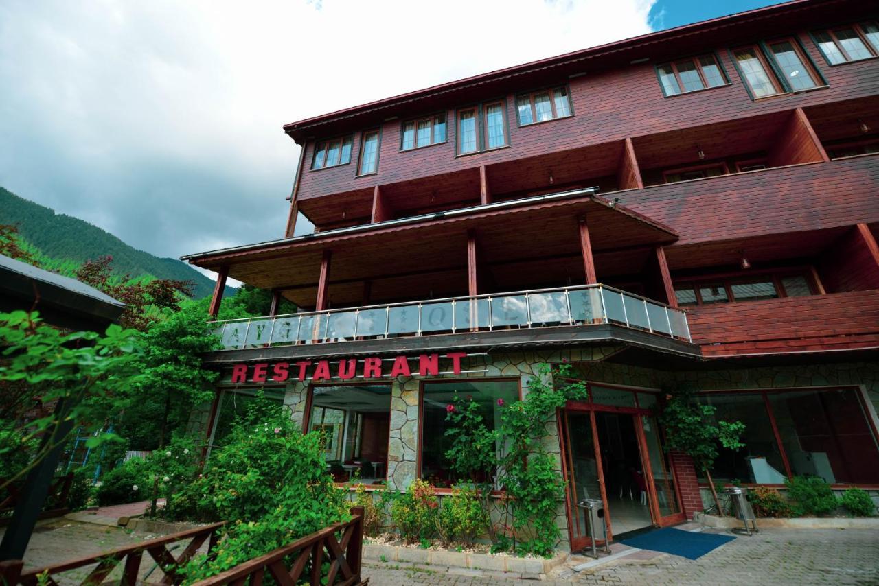Ayguen Suites Hotel&Bungalow Uzungoel ภายนอก รูปภาพ